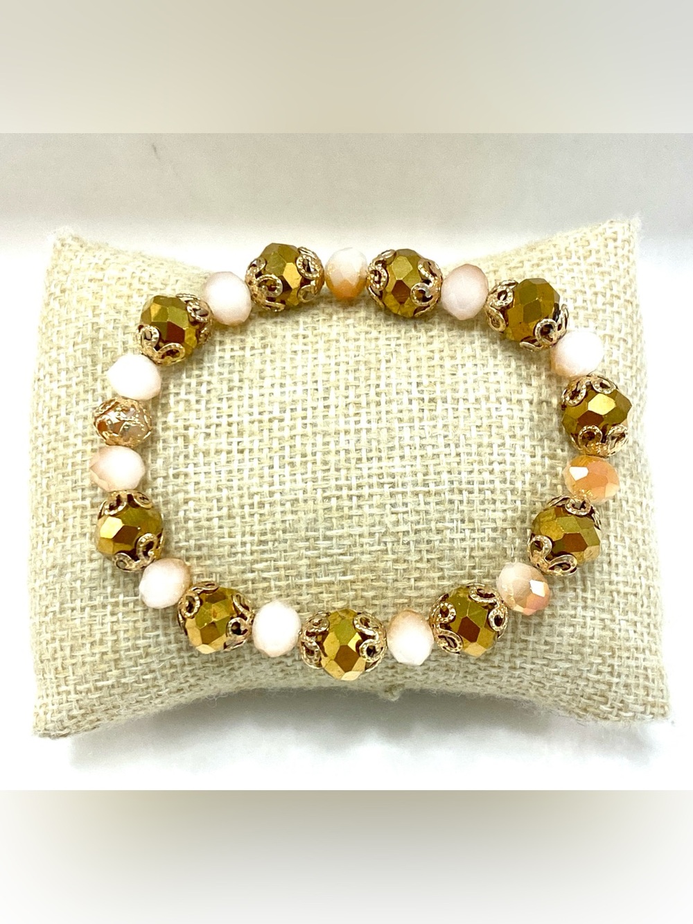 Elegant Gold & Peach Crystal Beaded Stretch Bracelet – Faceted Shimmer Beads
